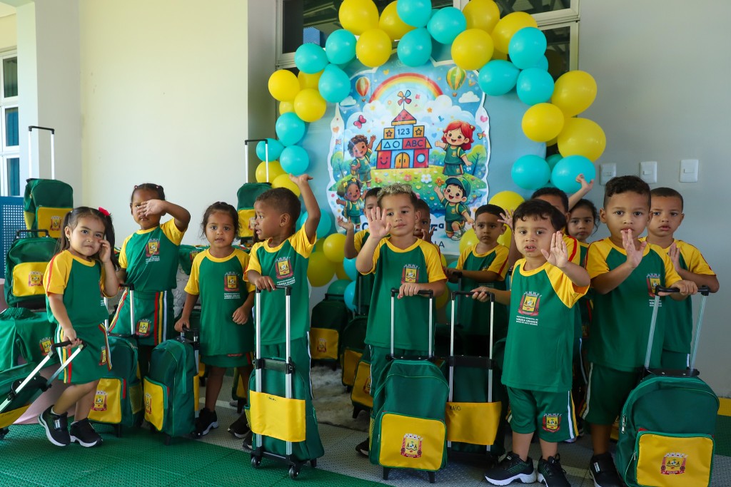 VG celebra Dia do Estudante e reforça cuidado com 37,7 mil alunos