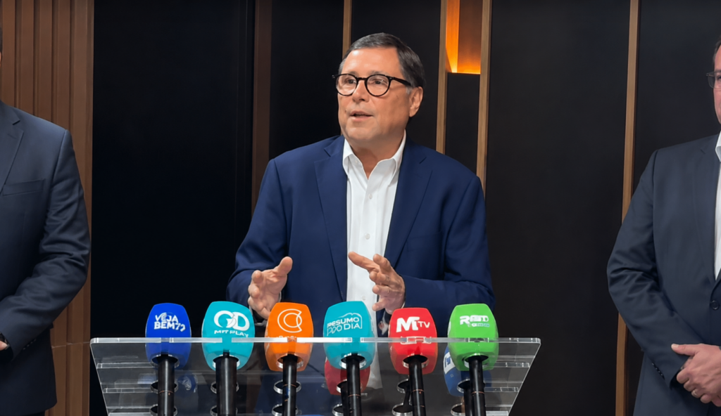 Mauro Carvalho deixa a Casa Civil