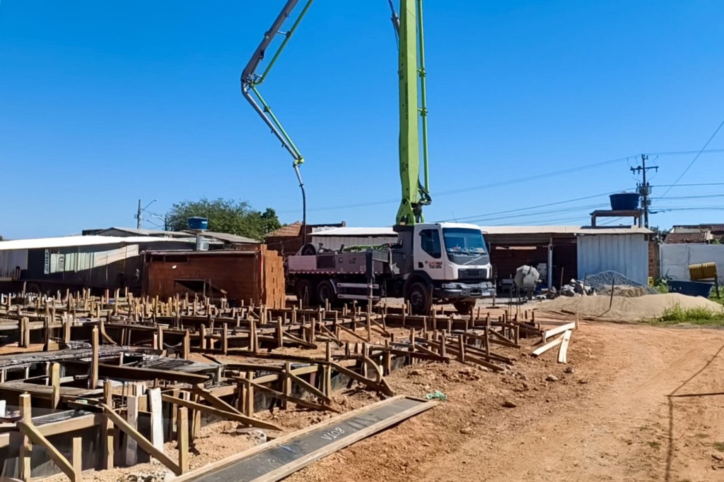 Obra do CAPS AD III avança e chega à fase de construção das paredes