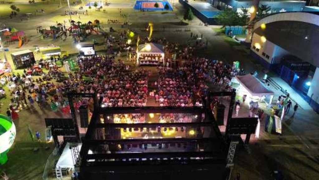 Cantarte 2026 movimenta praça do Parque das Emas com música e novos talentos