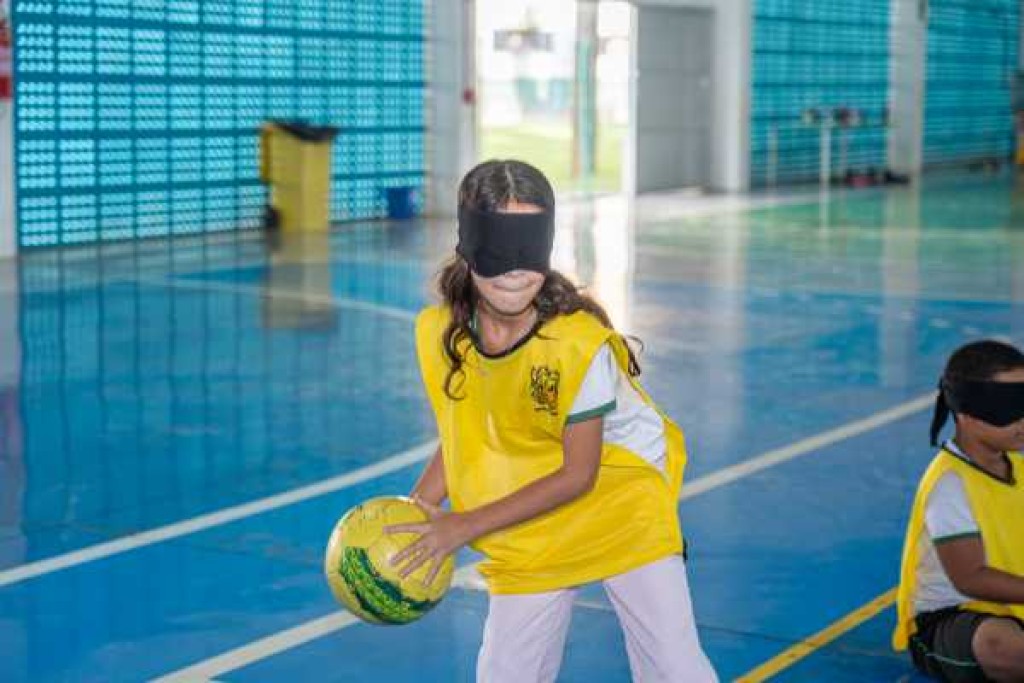Empatia em movimento: estudantes da rede municipal participam de esportes e atividades inclusivas durante a Semana de Valorização da Pessoa com Deficiência
