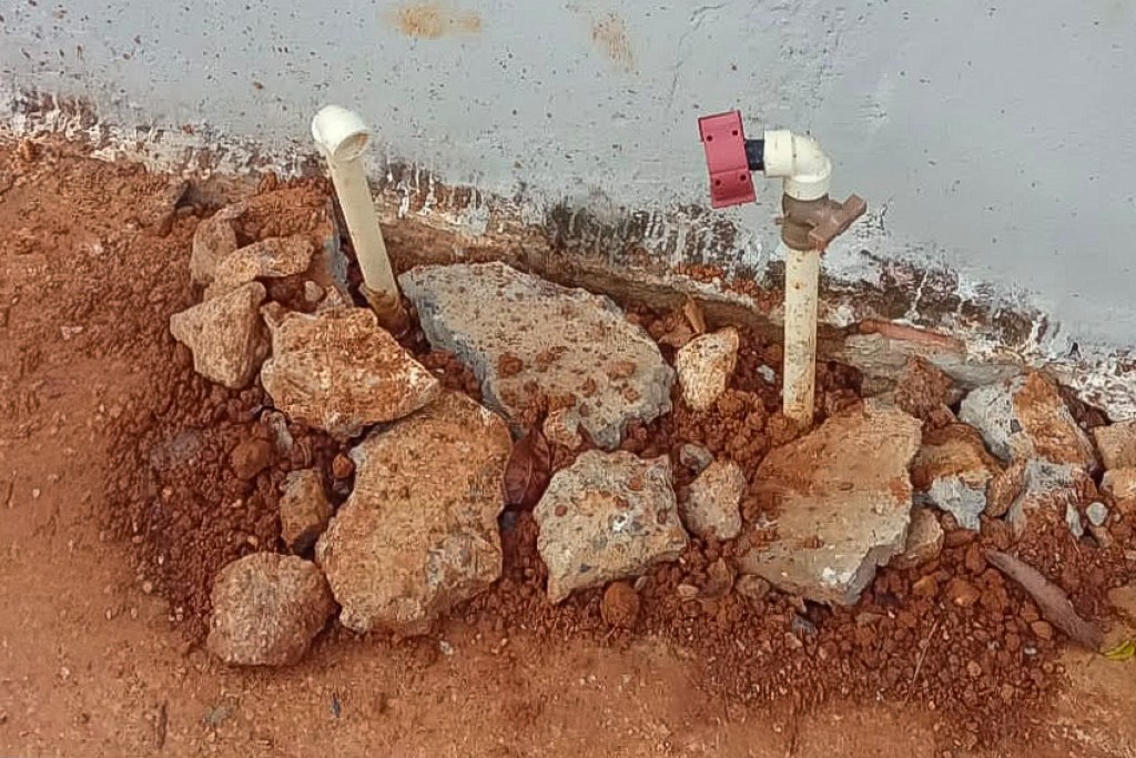 Furto de hidrômetros provoca desperdício de água e mobiliza forças de segurança em Várzea Grande