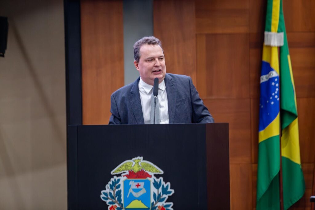 ALMT aprova projeto de Max que fortalece assistência a pacientes em cuidados paliativos