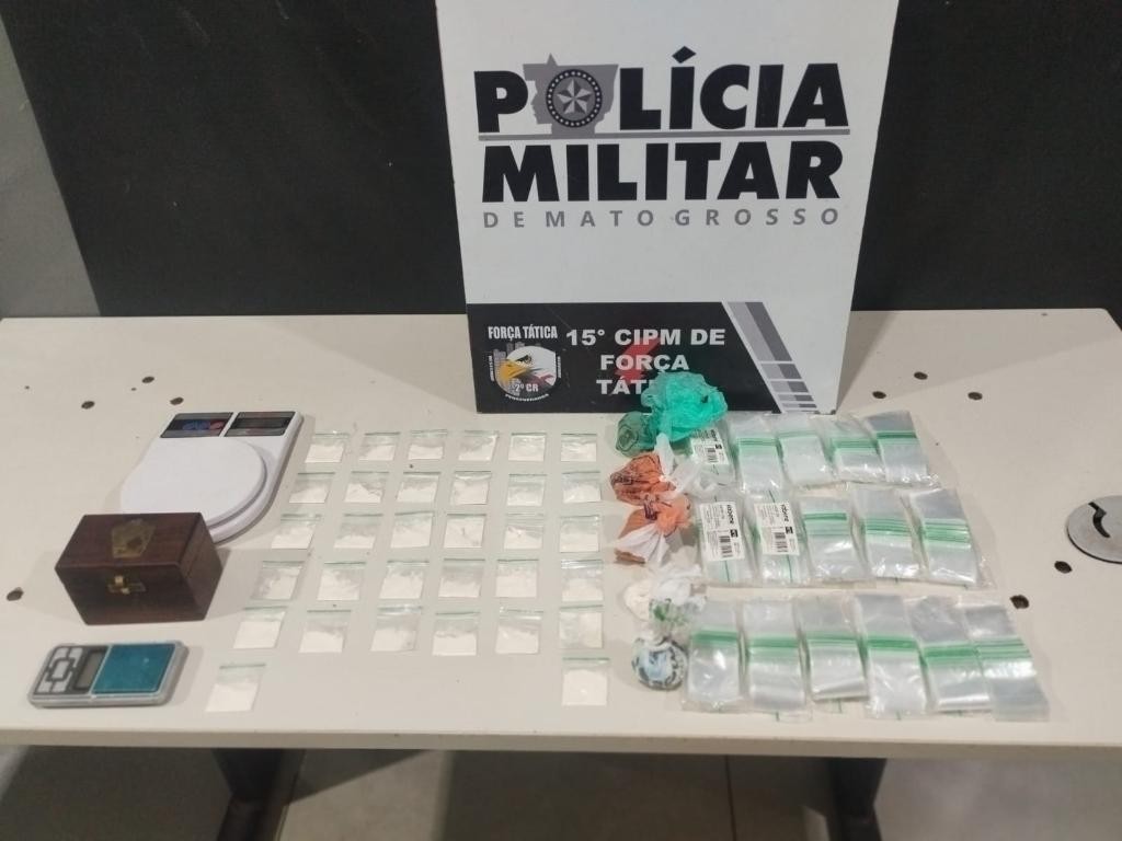 Força Tática prende dois homens por tráfico de drogas em Várzea Grande