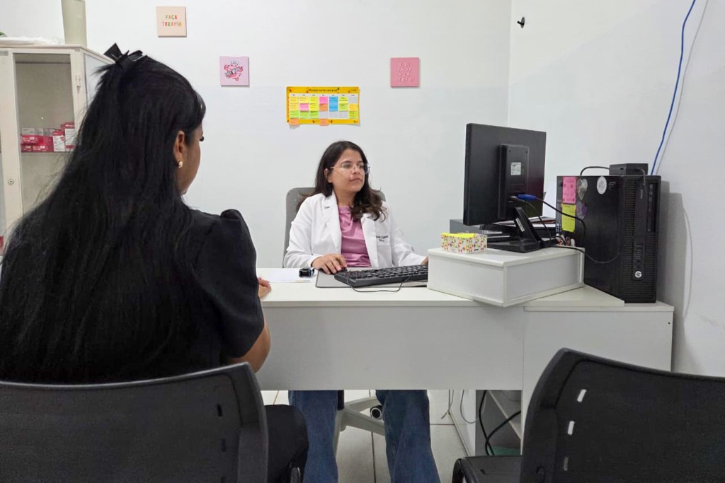Câncer do colo do útero pode evoluir silenciosamente e médica de Várzea Grande alerta para importância do exame preventivo