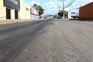 Recapeamento renova pavimento de cinco ruas no bairro 23 de Setembro