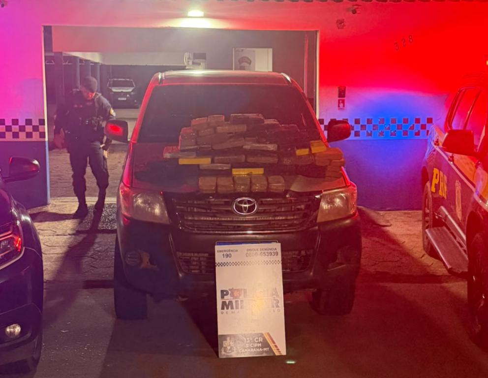 PM e PRF apreende mais de 40 quilos de entorpecentes escondidos em fundo falso de caminhonete