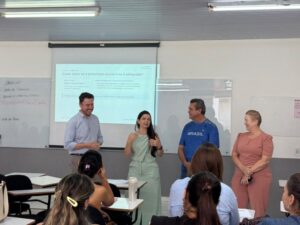 Prefeito Sérgio Machnic visita Faculdade Anhanguera e acompanha ações na área da saúde em Primavera do Leste