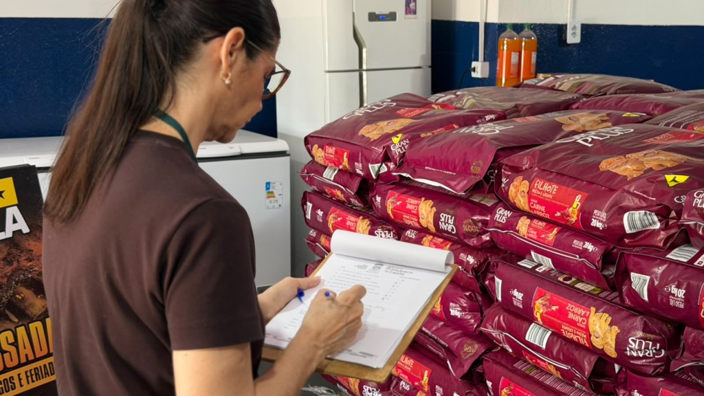 Prefeitura de Primavera do Leste destina mais de R$ 35 mil para compra de ração para animais em situação de vulnerabilidade