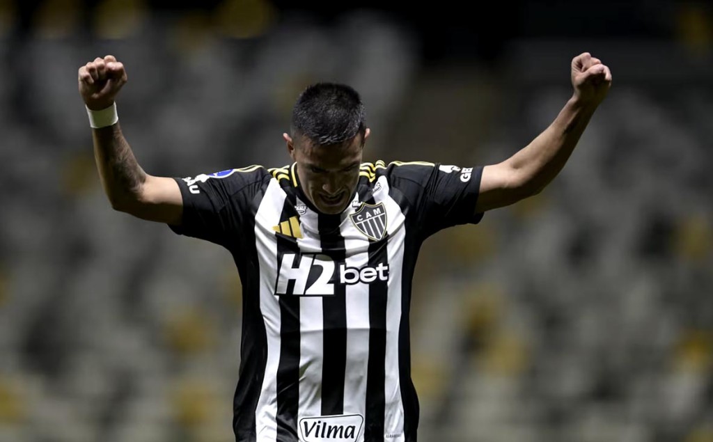 Galo leva 2 a 0 do City Torque, mas garante vaga na final da Sul-Americana contra o Boca